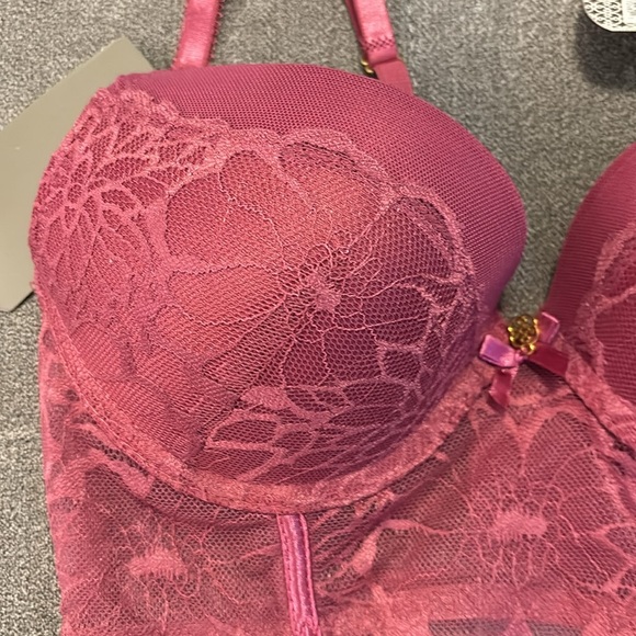 Daisy Fuentes Longline Lace Bra Size 34B - Picture 4 of 8
